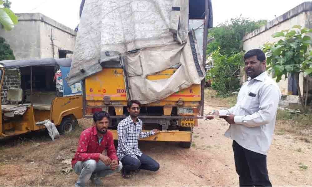 Featured image for "On Tuesday around 10 pm, the residents of Lakshmi Nagar in Mudichur noticed three persons, including PDS shop staffer Gomathi loading ration rice bags in a mini lorry. "
